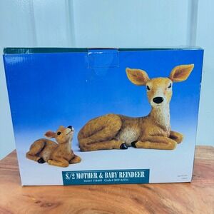 S2 Mother and Baby Reindeer Figurines Set Realistic Brown Decorative